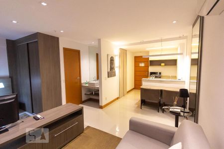 Sala de apartamento para alugar com 1 quarto, 36m² em Jacarepaguá, Rio de Janeiro