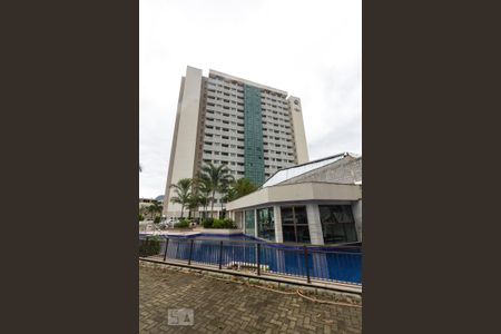 Apartamento para alugar com 36m², 1 quarto e 1 vaga Apartamento para alugar com 36m², 1 quarto e 1 vagaÁrea comum - Piscina
