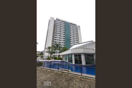 Apartamento para alugar com 36m², 1 quarto e 1 vaga Apartamento para alugar com 36m², 1 quarto e 1 vagaÁrea comum - Piscina