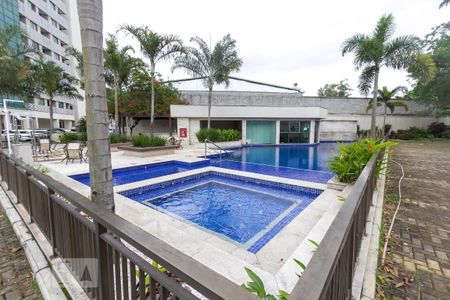 Apartamento para alugar com 36m², 1 quarto e 1 vaga Apartamento para alugar com 36m², 1 quarto e 1 vagaÁrea comum - Piscina