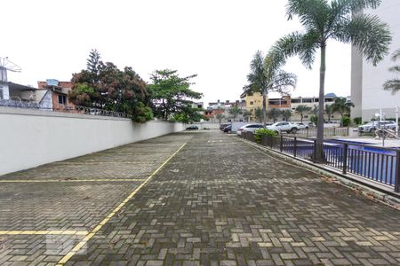 Apartamento para alugar com 36m², 1 quarto e 1 vaga Apartamento para alugar com 36m², 1 quarto e 1 vagaEstacionamento