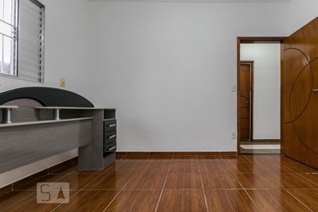 Casa para alugar com 189m², 3 quartos e 3 vagas Casa para alugar com 189m², 3 quartos e 3 vagasQuarto 3 - Suíte