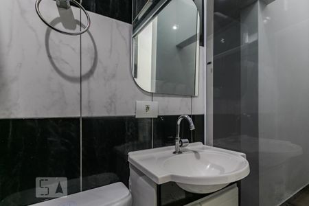 Casa para alugar com 189m², 3 quartos e 3 vagas Casa para alugar com 189m², 3 quartos e 3 vagasBanheiro - Quarto 3 - Suíte