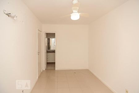 Apartamento à venda com 60m², 2 quartos e 1 vagaSuíte