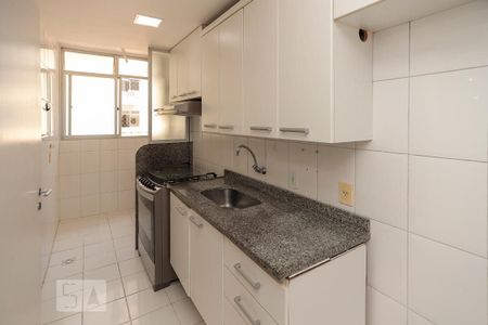 Apartamento à venda com 60m², 2 quartos e 1 vagaCozinha