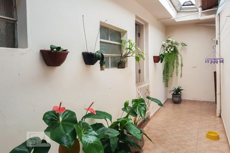 Casa à venda com 164m², 3 quartos e 4 vagas Casa à venda com 164m², 3 quartos e 4 vagasCorredor