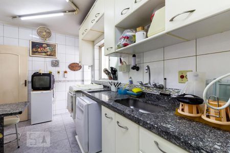 Apartamento à venda com 146m², 3 quartos e 2 vagas Apartamento à venda com 146m², 3 quartos e 2 vagasCozinha