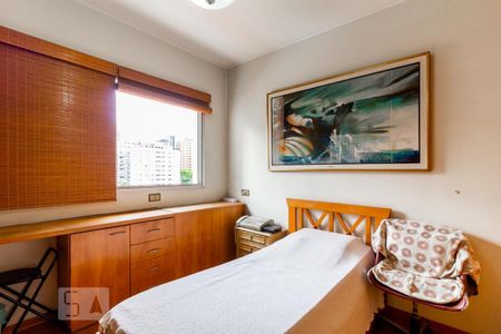 Apartamento à venda com 146m², 3 quartos e 2 vagas Apartamento à venda com 146m², 3 quartos e 2 vagasQuarto 2