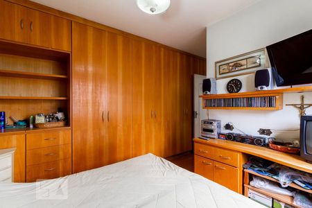 Apartamento à venda com 146m², 3 quartos e 2 vagas Apartamento à venda com 146m², 3 quartos e 2 vagasSuite