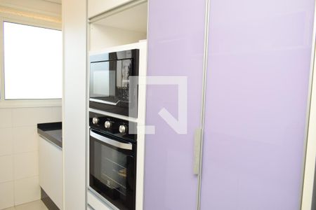Apartamento para alugar com 82m², 2 quartos e 2 vagasCozinha