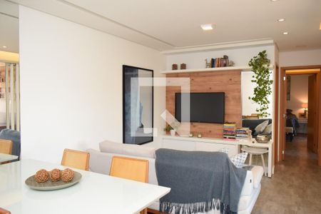 Sala de apartamento para alugar com 2 quartos, 82m² em Jardim Trevo, Jundiaí