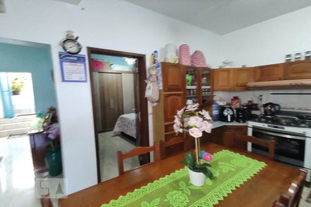 Casa à venda com 287m², 5 quartos e 2 vagasCozinha