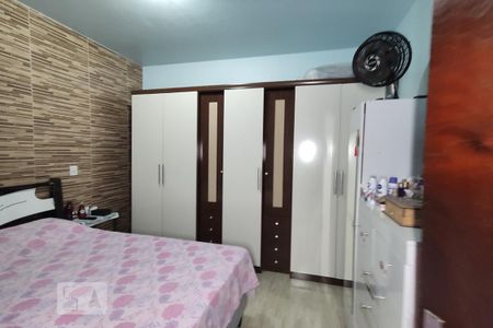 Casa à venda com 287m², 5 quartos e 2 vagasQuarto 3