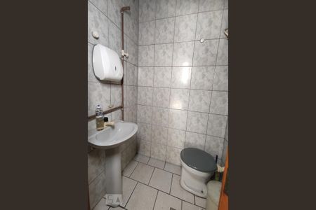 Casa à venda com 287m², 5 quartos e 2 vagasBanheiro 4