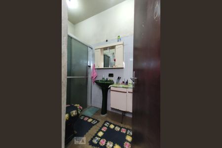 Casa à venda com 287m², 5 quartos e 2 vagasBanheiro