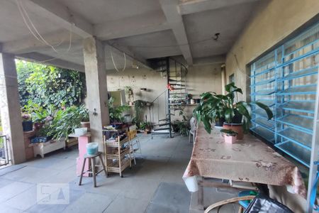 Casa à venda com 287m², 5 quartos e 2 vagasVaranda