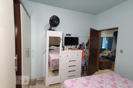 Casa à venda com 287m², 5 quartos e 2 vagasQuarto 3