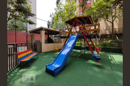 Apartamento à venda com 44m², 2 quartos e sem vaga Apartamento à venda com 44m², 2 quartos e sem vagaÁrea Comum - Playground