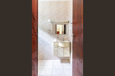 Casa à venda com 90m², 2 quartos e 2 vagas Casa à venda com 90m², 2 quartos e 2 vagasBanheiro da Suíte