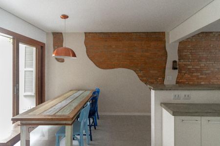 Casa de condomínio para alugar com 110m², 3 quartos e 2 vagas Casa de condomínio para alugar com 110m², 3 quartos e 2 vagasCozinha