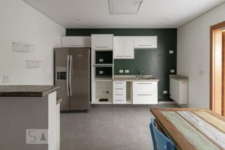 Casa de condomínio para alugar com 110m², 3 quartos e 2 vagas Casa de condomínio para alugar com 110m², 3 quartos e 2 vagasCozinha