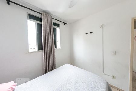 Quarto 1 de apartamento para alugar com 2 quartos, 51m² em Camargos, Belo Horizonte