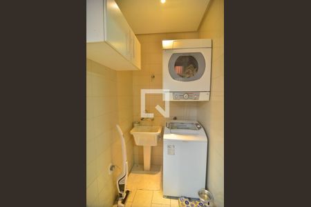 Casa à venda com 232m², 3 quartos e 3 vagasÁrea de serviço