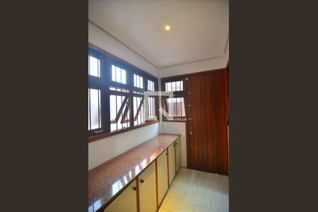 Casa à venda com 232m², 3 quartos e 3 vagasÁrea de serviço