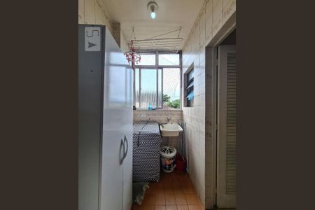 Apartamento à venda com 64m², 2 quartos e 1 vagaÁrea de Serviço