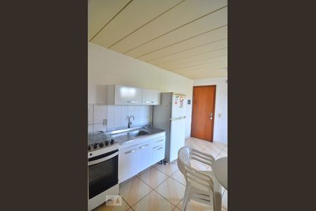 Sala e cozinha de apartamento à venda com 2 quartos, 60m² em Estância Velha, Canoas