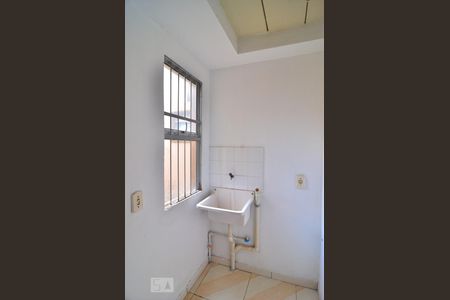 Área de serviço de apartamento à venda com 2 quartos, 60m² em Estância Velha, Canoas