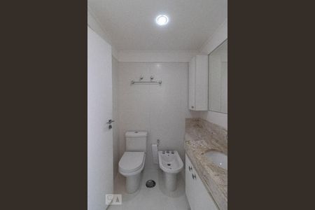 Apartamento para alugar com 117m², 3 quartos e 2 vagasSuíte