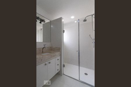 Apartamento para alugar com 117m², 3 quartos e 2 vagasSuíte