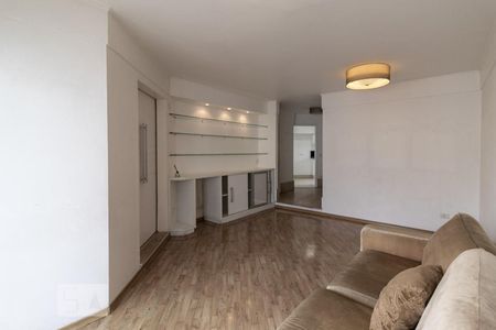 Sala de apartamento para alugar com 3 quartos, 117m² em Moema, São Paulo
