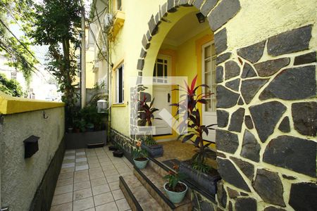 Casa à venda com 176m², 4 quartos e sem vagaVaranda