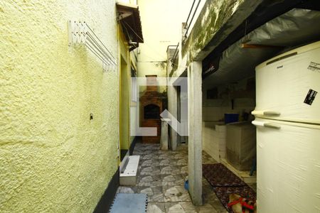 Casa à venda com 176m², 4 quartos e sem vagaQuintal