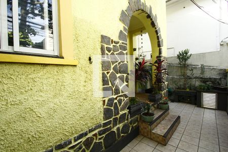 Casa à venda com 176m², 4 quartos e sem vagaVaranda