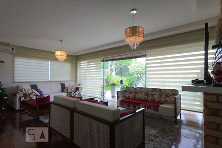 Sala de casa à venda com 6 quartos, 455m² em Jardim Leonor, São Paulo