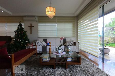 Sala de casa à venda com 6 quartos, 455m² em Jardim Leonor, São Paulo