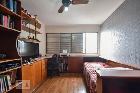 Apartamento à venda com 195m², 4 quartos e 2 vagasQuarto 02