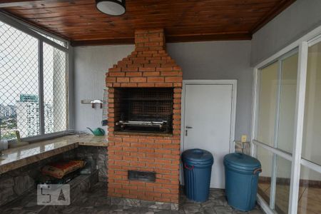 Apartamento à venda com 195m², 4 quartos e 2 vagasVaranda gourmet Cobertura