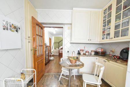 Apartamento à venda com 195m², 4 quartos e 2 vagasCozinha