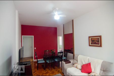 Sala de apartamento para alugar com 2 quartos, 70m² em Botafogo, Rio de Janeiro