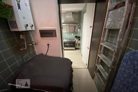 Apartamento à venda com 79m², 2 quartos e 1 vaga Apartamento à venda com 79m², 2 quartos e 1 vagaÁrea de Serviço