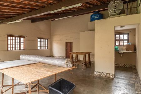 Casa à venda com 361m², 6 quartos e 4 vagasTerraço