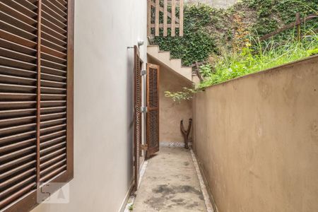 Casa à venda com 361m², 6 quartos e 4 vagasQuintal