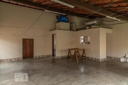 Casa à venda com 361m², 6 quartos e 4 vagasTerraço
