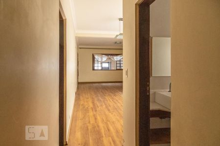 Casa à venda com 361m², 6 quartos e 4 vagasCorredor