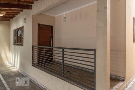Casa à venda com 361m², 6 quartos e 4 vagasEntrada