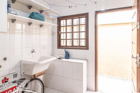 Casa à venda com 361m², 6 quartos e 4 vagasÁrea de Serviço